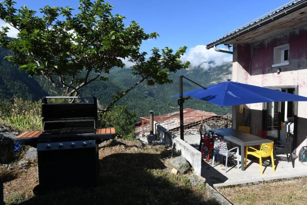 Logement Renove Avec Vue Panoramique La Saussaz Luaran gambar