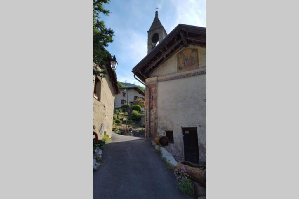 Logement Renove Avec Vue Panoramique La Saussaz Luaran gambar