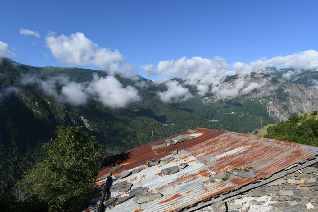 Logement Renove Avec Vue Panoramique La Saussaz Luaran gambar